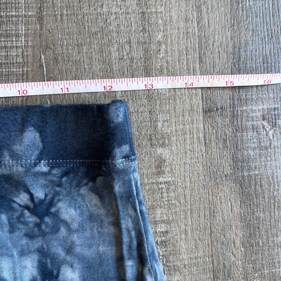 Billabong Tie Dye Blue/Back Midi Skirt - Size Small - Picture 7 of 9